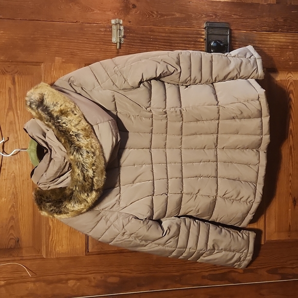 Calvin Klein Tan Repel Winter Jacket 2 Degree Warmth Factor NWOT - Picture 3 of 3